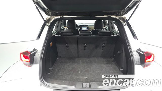 Chevrolet Korea Trailblazer 2022 — photo 26