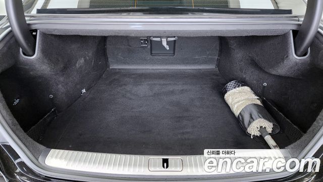 Kia K9 2022 — photo 26
