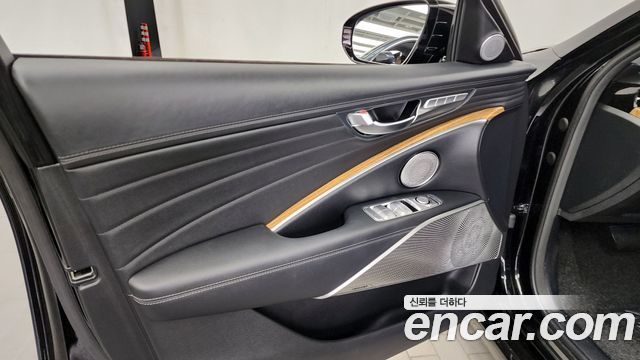 Kia K9 2022 — photo 14