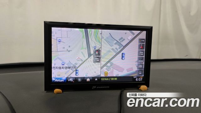 Hyundai Ioniq 2016 — photo 20