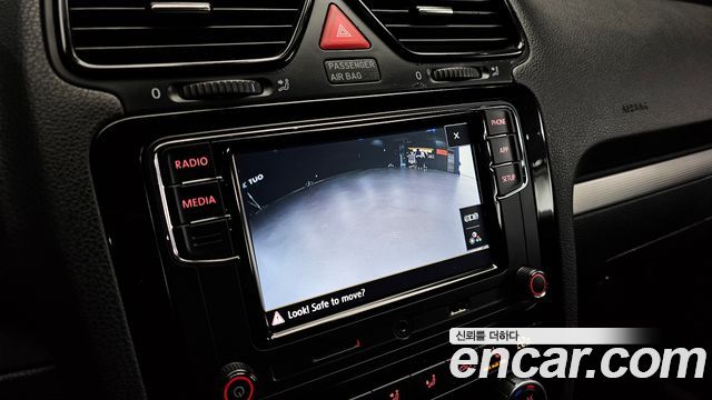 Volkswagen Scirocco 2013 — photo 15