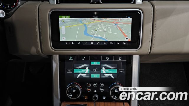 Land Rover Range Rover 2019 — photo 20
