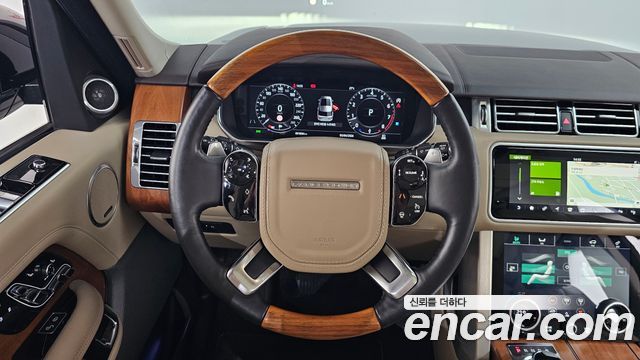Land Rover Range Rover 2019 — photo 22