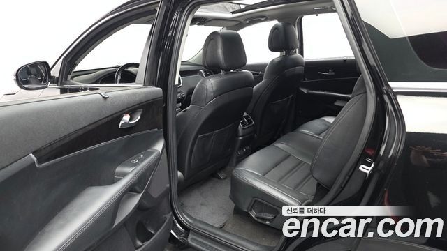 Kia Sorento 2015 — photo 16
