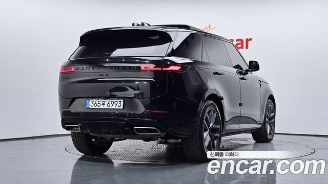 Land Rover Range Rover Sport 2025 — photo 2