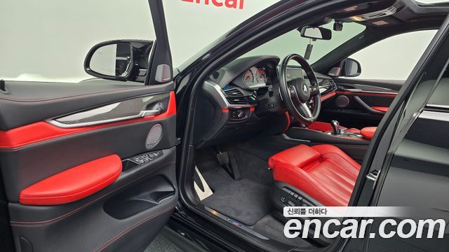 BMW X6M 2019 — photo 10