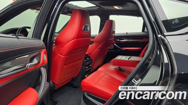 BMW X6M 2019 — photo 12