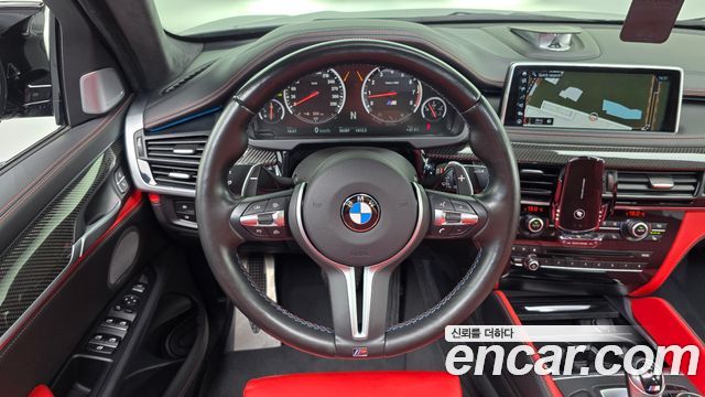 BMW X6M 2019 — photo 13