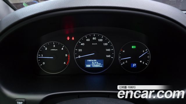 Hyundai Starex 2018 — photo 8