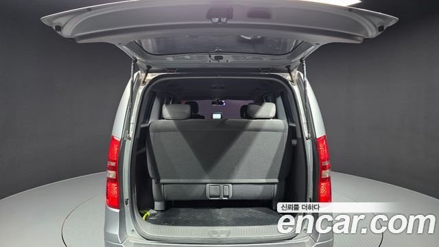 Hyundai Starex 2018 — photo 20