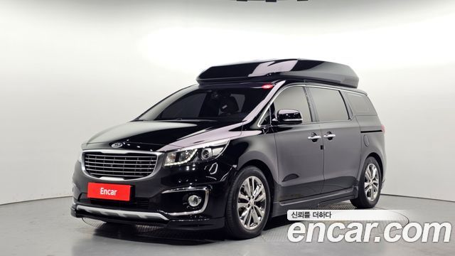 Kia Canival 2018 — photo 1