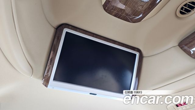 Kia Canival 2018 — photo 22