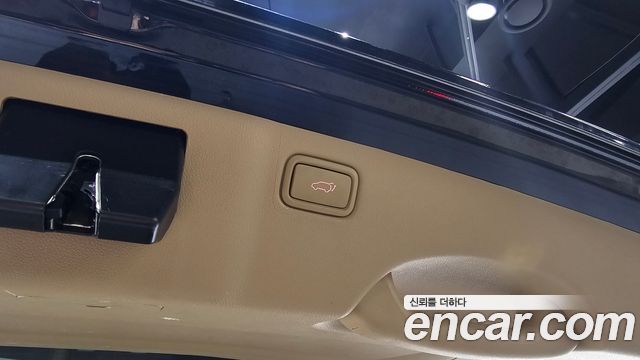 Kia Canival 2018 — photo 24