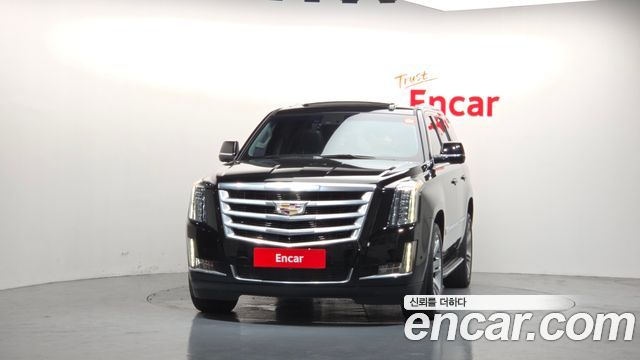 Cadillac Escalade 2018 — photo 3