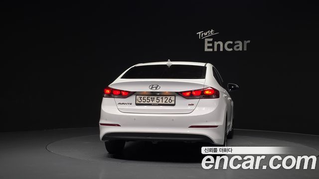 Hyundai AVANTE 2016 — photo 4