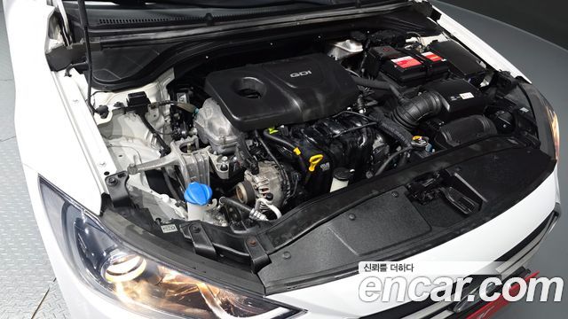 Hyundai AVANTE 2016 — photo 6