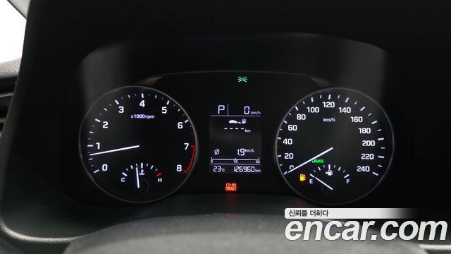 Hyundai AVANTE 2016 — photo 8