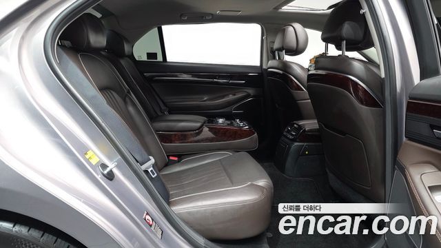 Genesis EQ900 2016 — photo 17