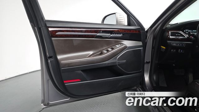 Genesis EQ900 2016 — photo 14