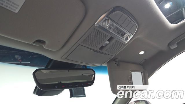 Genesis EQ900 2016 — photo 27