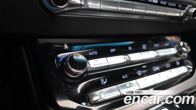 Genesis EQ900 2016 — photo 34