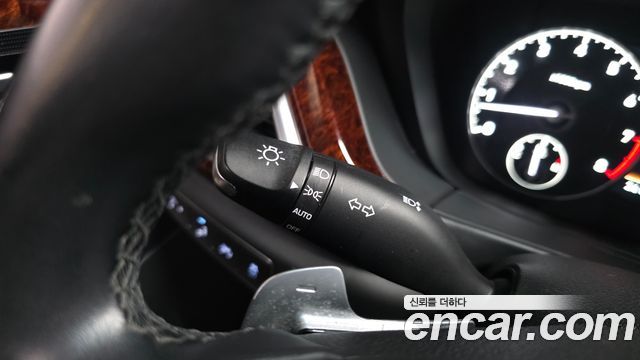 Genesis EQ900 2016 — photo 37