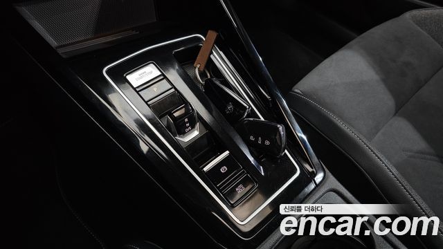 Volkswagen Golf 2026 — photo 12