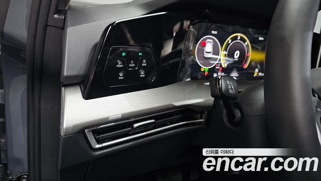 Volkswagen Golf 2026 — photo 33