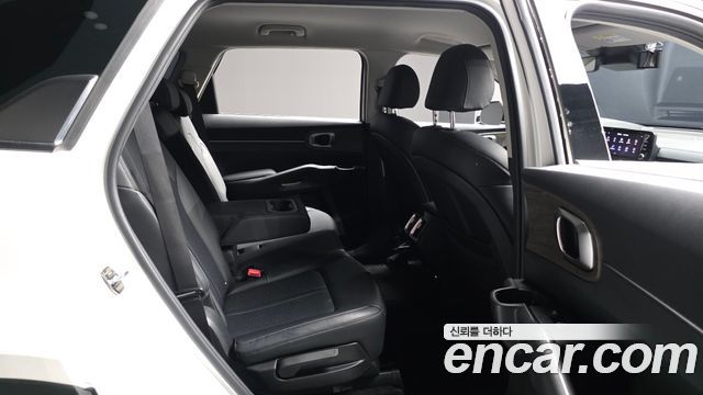 Kia Sorento 2022 — photo 17