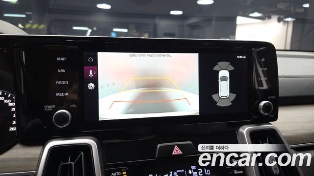 Kia Sorento 2022 — photo 21