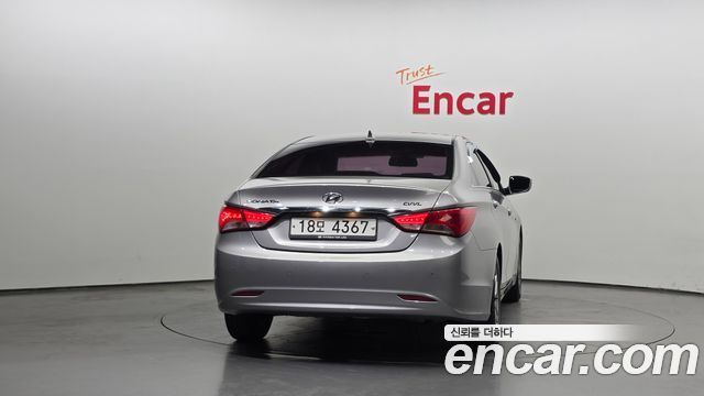 Hyundai Sonata 2013 — photo 4