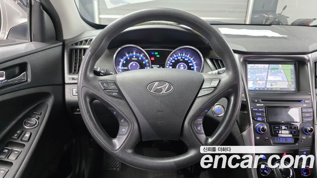 Hyundai Sonata 2013 — photo 12