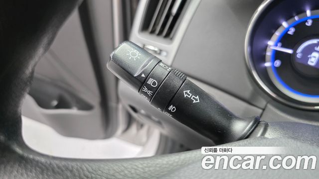 Hyundai Sonata 2013 — photo 15
