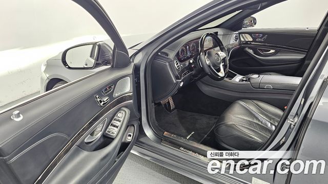 Mercedes-Benz S-Class 2019 — photo 10