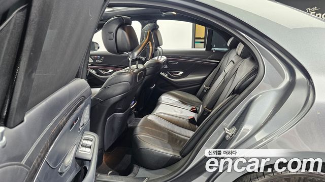 Mercedes-Benz S-Class 2019 — photo 11