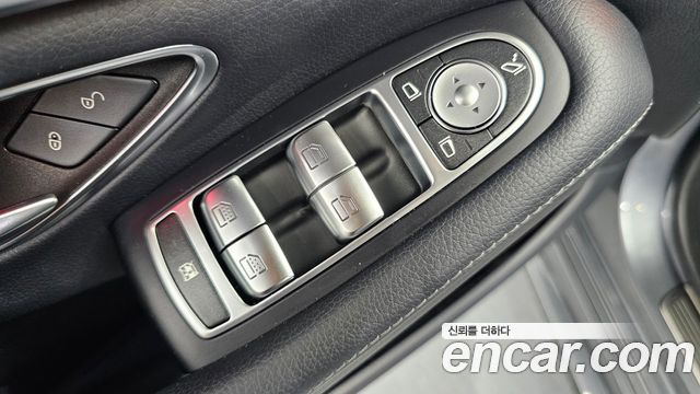 Mercedes-Benz S-Class 2019 — photo 14