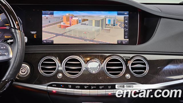Mercedes-Benz S-Class 2019 — photo 19
