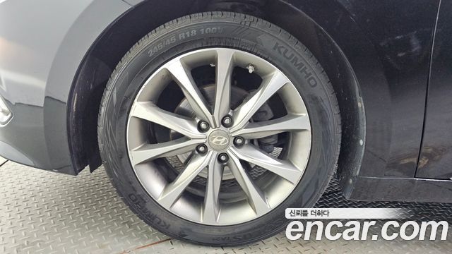 Hyundai Grandeur 2015 — photo 5