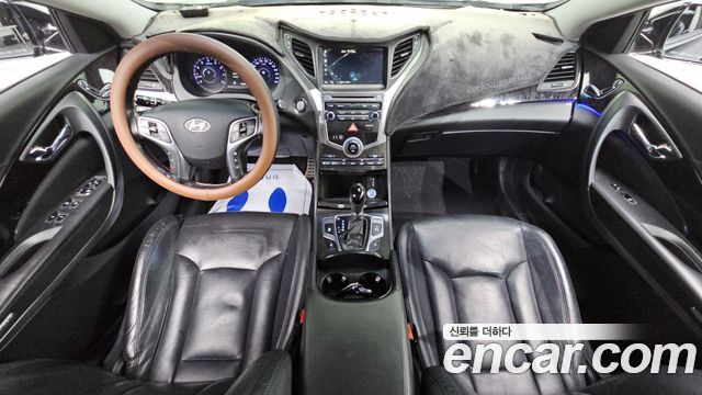 Hyundai Grandeur 2015 — photo 10