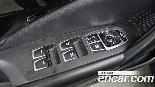 Hyundai Grandeur 2015 — photo 19