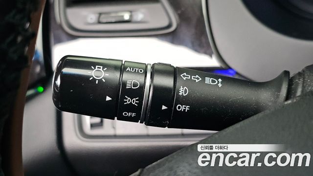 Hyundai Grandeur 2015 — photo 22