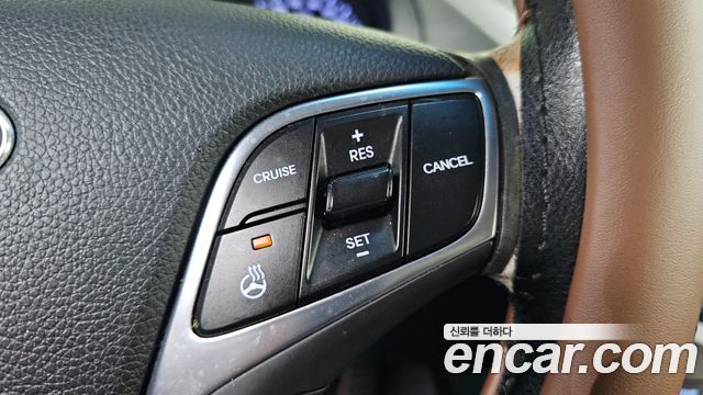 Hyundai Grandeur 2015 — photo 27