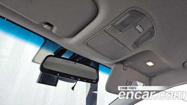 Hyundai Ioniq 2020 — photo 23