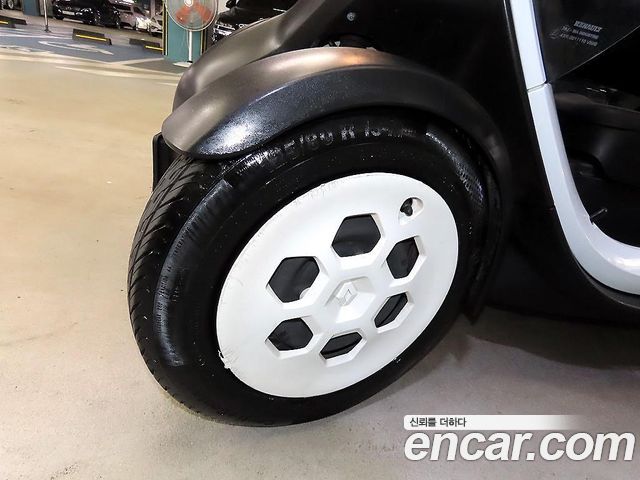 Renault Korea Twizy 2019 — photo 11