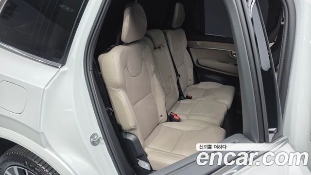 Volvo XC90 2026 — photo 11