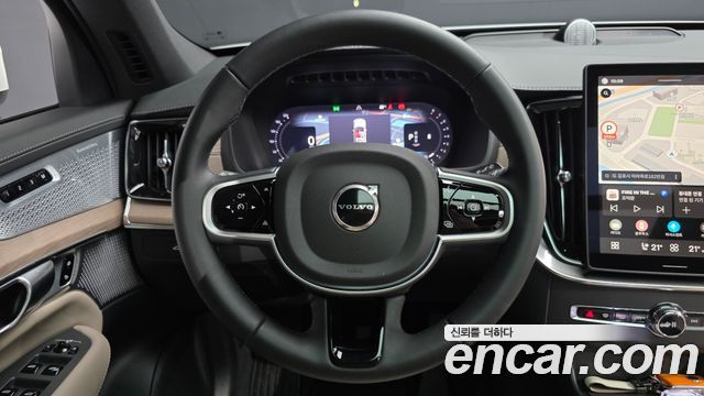Volvo XC90 2026 — photo 15