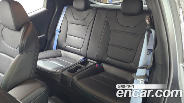 Hyundai Veloster 2021 — photo 12