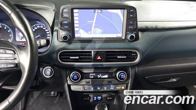 Hyundai Kona 2018 — photo 13