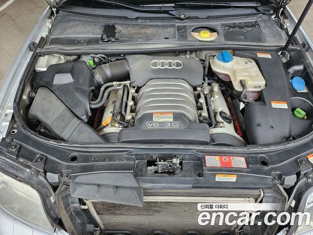 Audi A6 2004 — photo 9