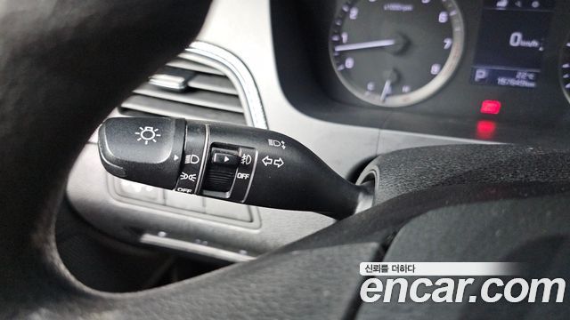 Hyundai Sonata 2015 — photo 24